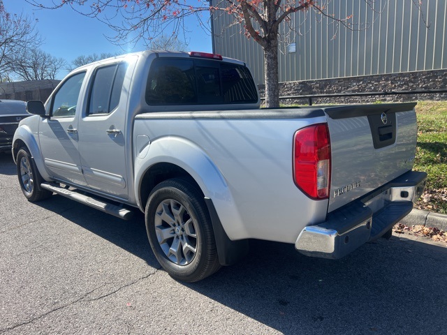 2019 Nissan Frontier SL 6