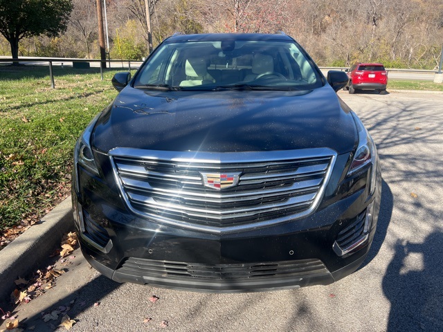 2018 Cadillac XT5 Luxury 2