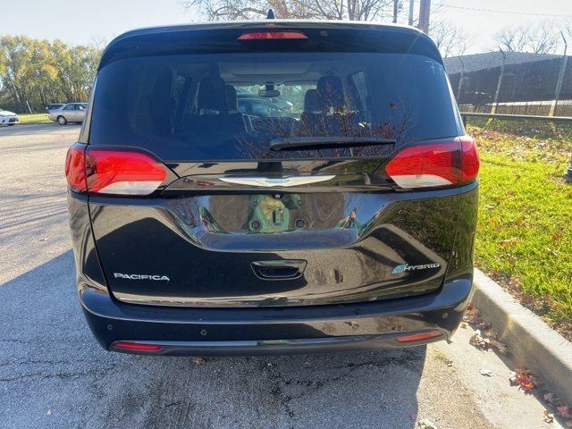 2018 Chrysler Pacifica Hybrid Limited 5