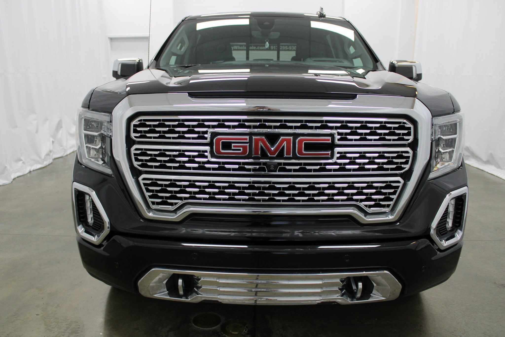 2020 GMC Sierra 1500 Denali 2