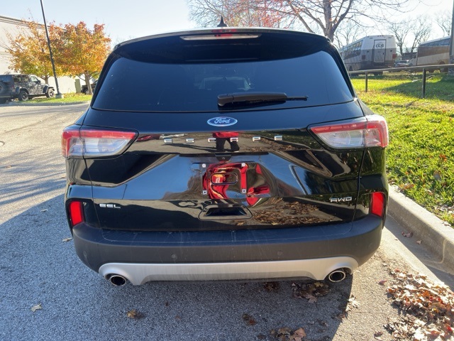 2021 Ford Escape SEL 5