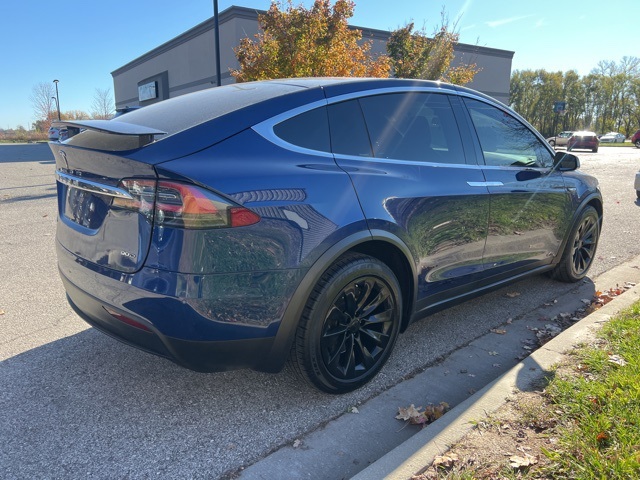 2016 Tesla Model X 90D 5