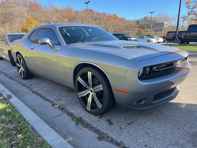 2015 Dodge Challenger SXT 3