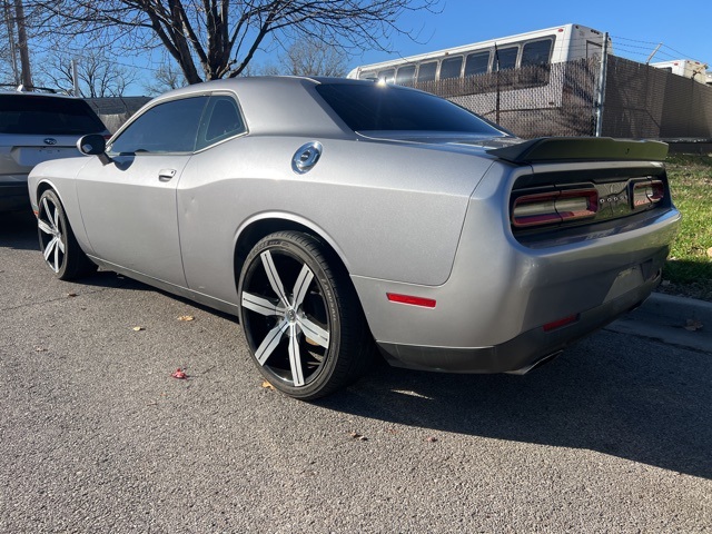 2015 Dodge Challenger SXT 6