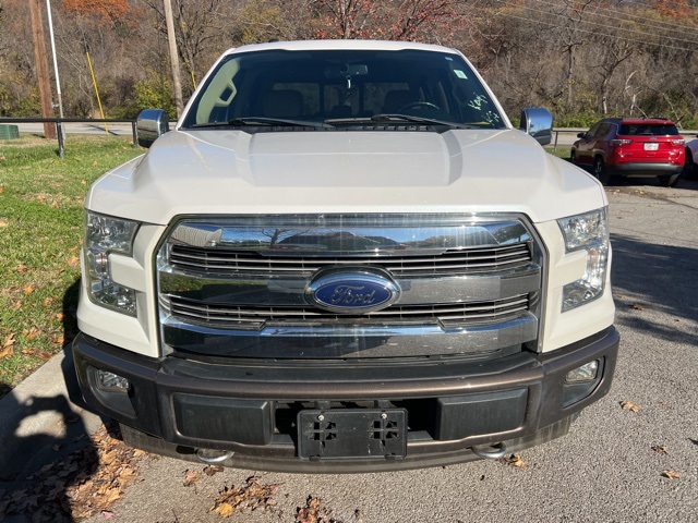 2017 Ford F-150 Lariat 2