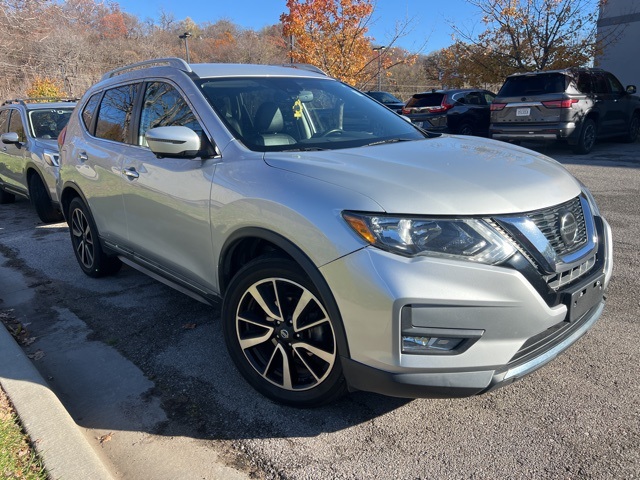 2020 Nissan Rogue SL 3