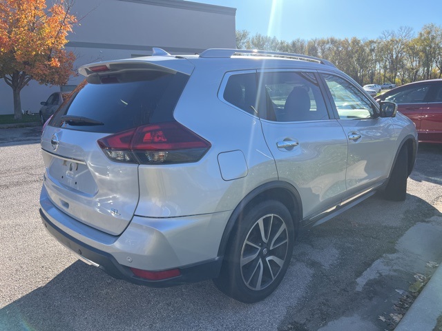 2020 Nissan Rogue SL 4