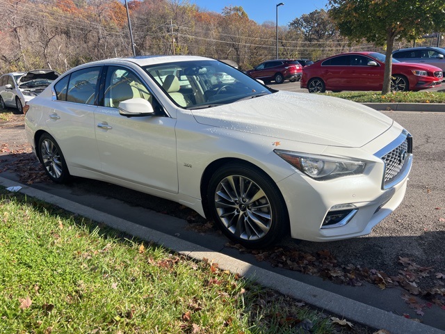 2019 INFINITI Q50 3.0t LUXE 3