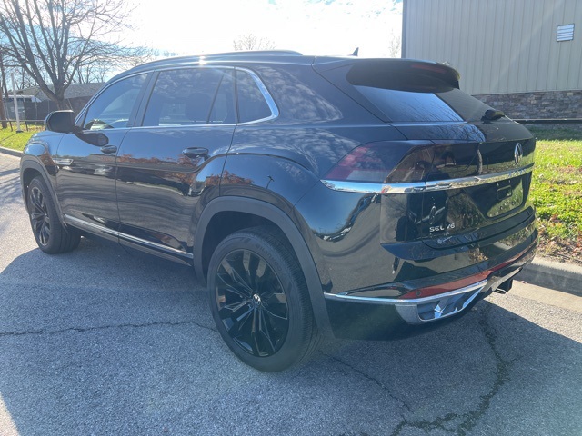 2021 Volkswagen Atlas Cross Sport 3.6L V6 SEL R-Line 6