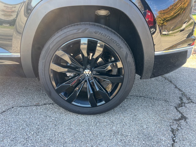 2021 Volkswagen Atlas Cross Sport 3.6L V6 SEL R-Line 7