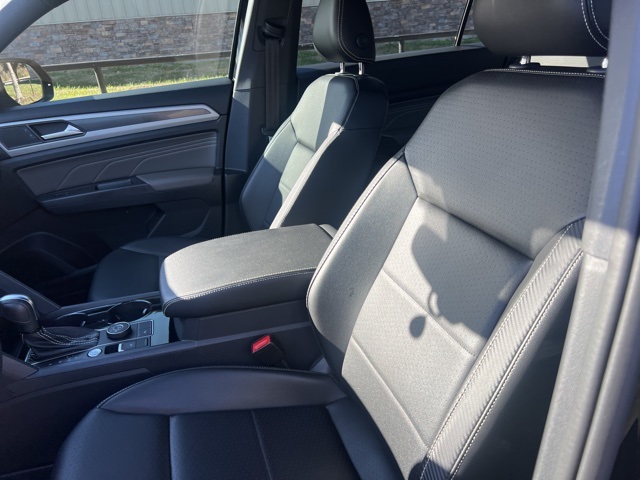 2021 Volkswagen Atlas Cross Sport 3.6L V6 SEL R-Line 9