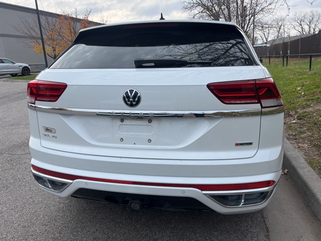 2022 Volkswagen Atlas Cross Sport 3.6L V6 SEL R-Line 5