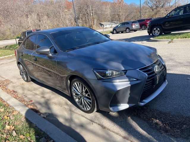 2017 Lexus IS 300 3