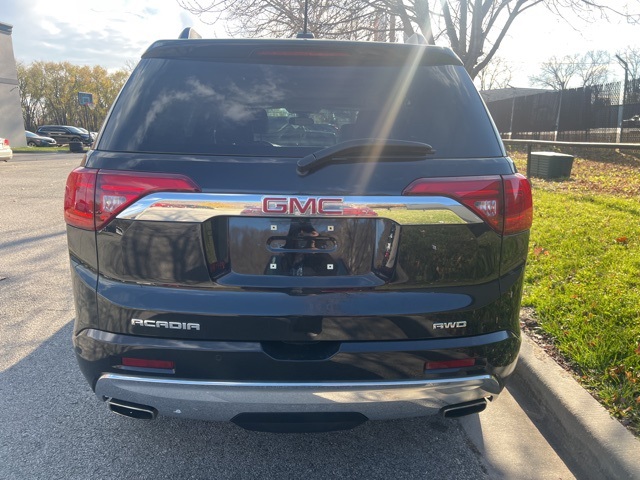 2019 GMC Acadia Denali 5