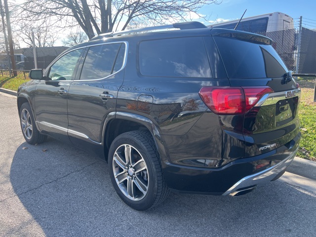 2019 GMC Acadia Denali 6