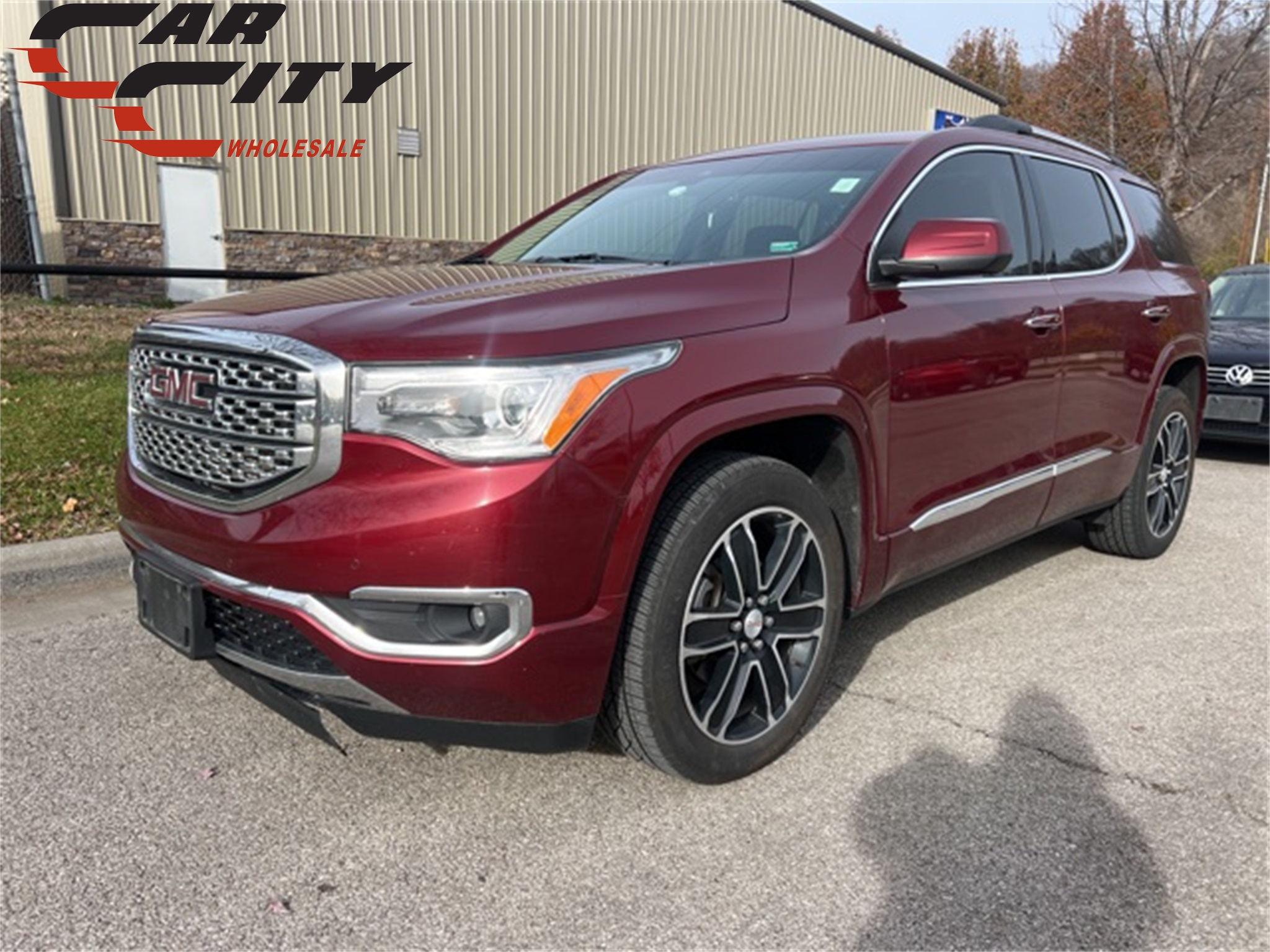 2017 GMC Acadia Denali 1