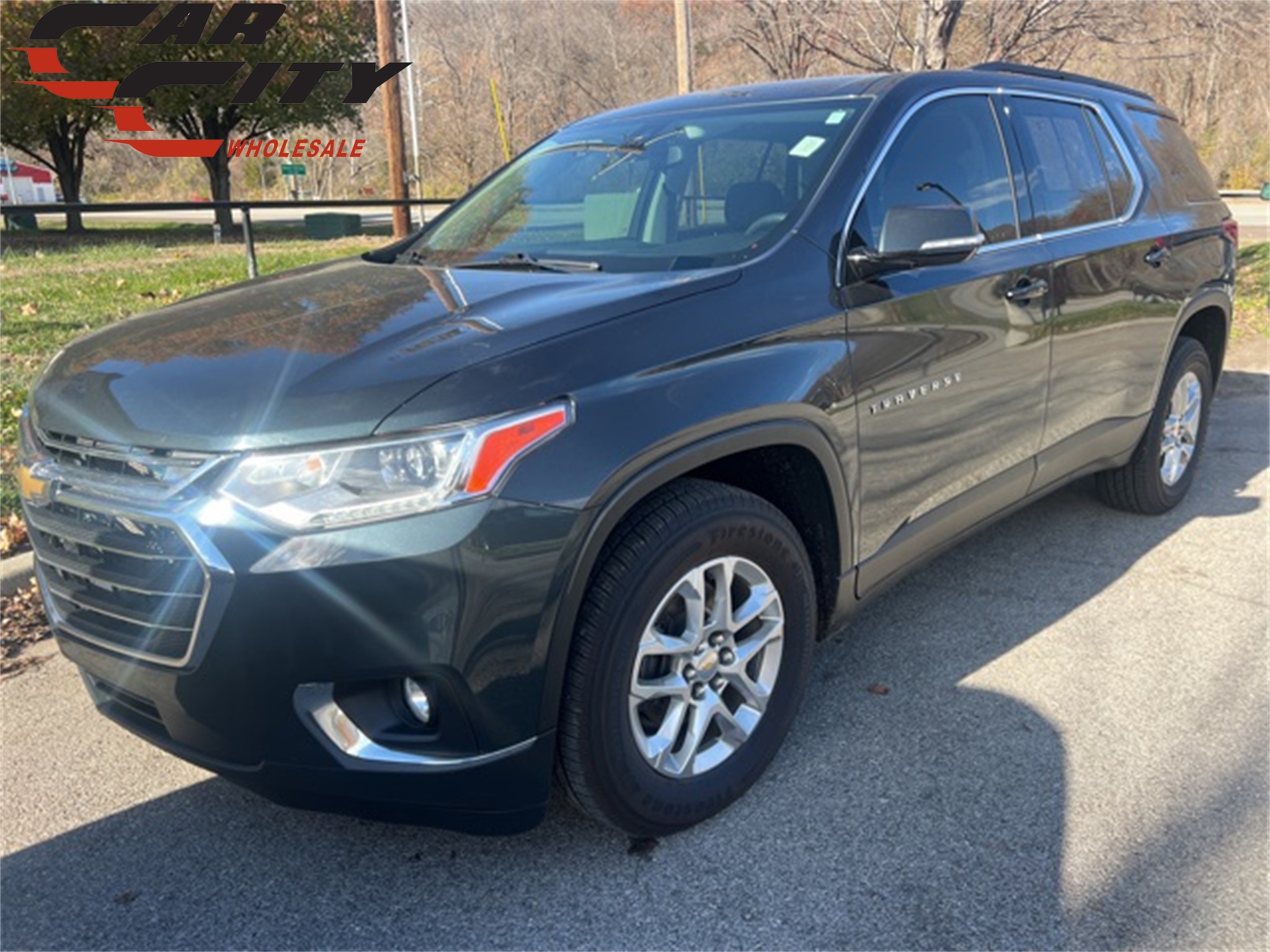 2020 Chevrolet Traverse LT 1