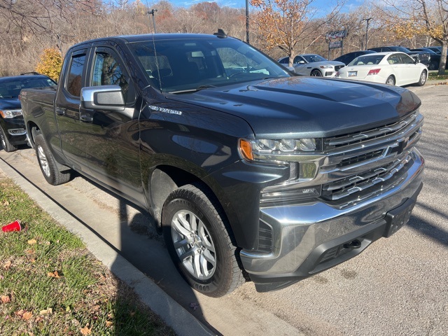 2021 Chevrolet Silverado 1500 LT 3