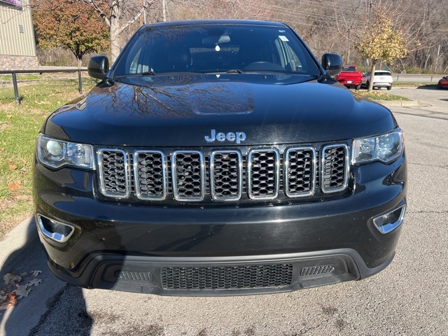 2021 Jeep Grand Cherokee Laredo X 2