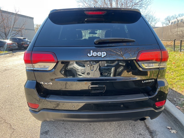 2021 Jeep Grand Cherokee Laredo X 5