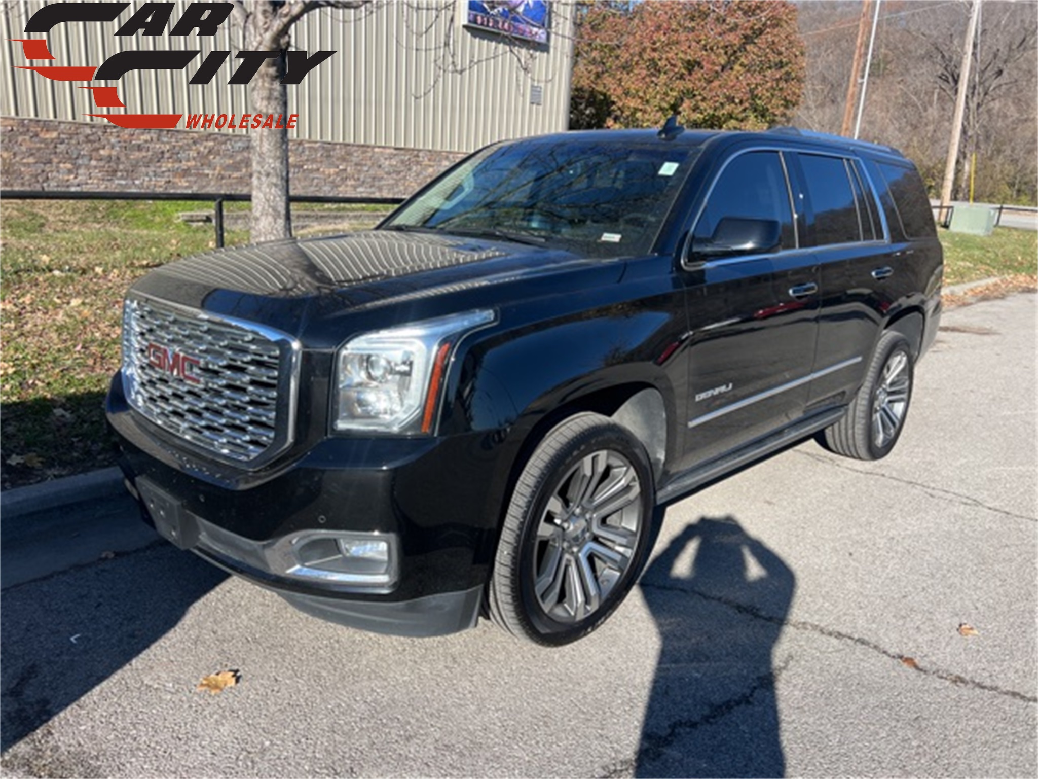 2018 GMC Yukon Denali 1