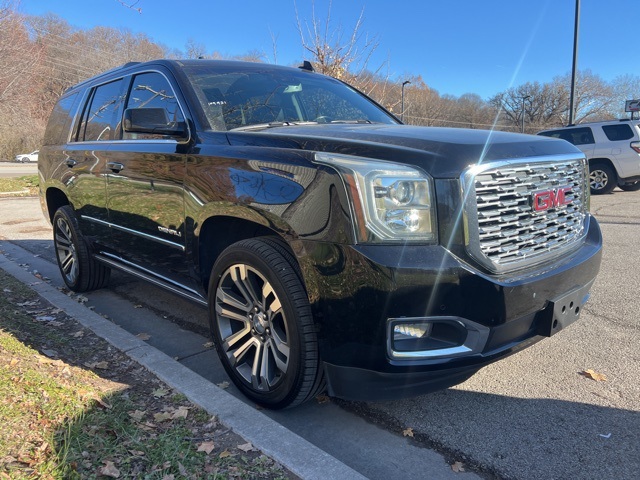 2018 GMC Yukon Denali 3