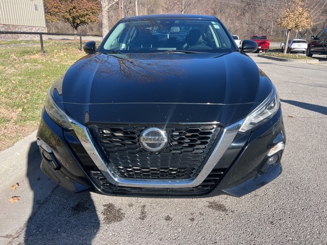 2020 Nissan Altima 2.0 Platinum 2