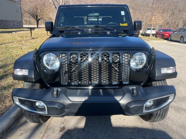 2020 Jeep Gladiator Sport 2