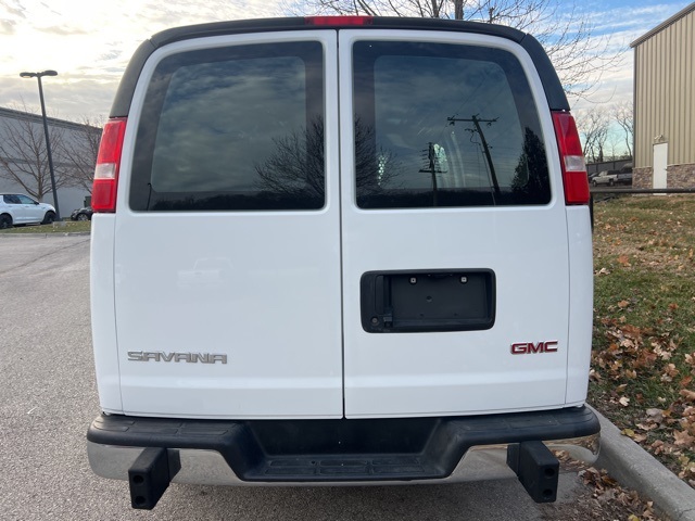 2022 GMC Savana 2500 Work Van 6