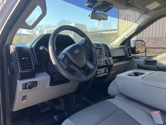 2019 Ford F-150 XL 10