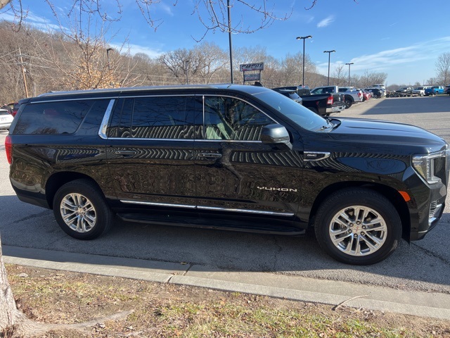 2023 GMC Yukon XL SLT 5