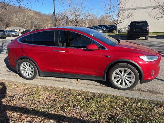 2019 Tesla Model X Long Range 4