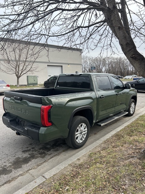 2023 Toyota Tundra SR5 2