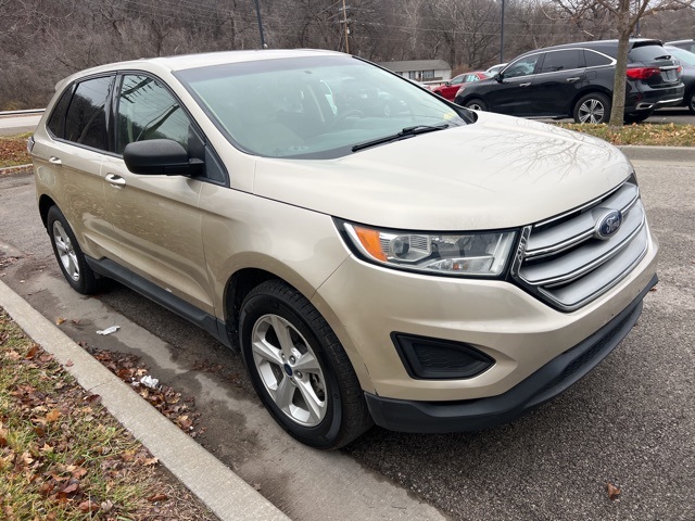 2017 Ford Edge SE 3