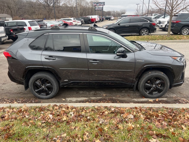 2020 Toyota RAV4 Hybrid XSE 4