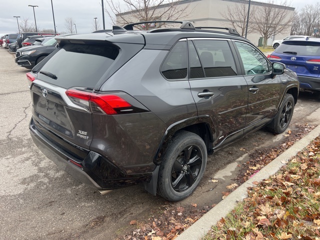 2020 Toyota RAV4 Hybrid XSE 5