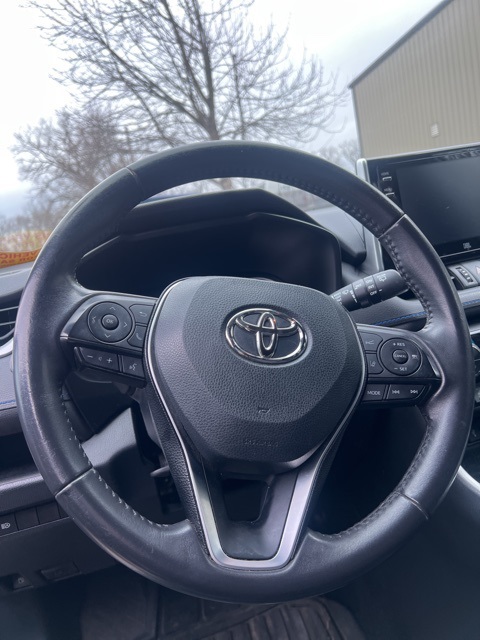 2020 Toyota RAV4 Hybrid XSE 14