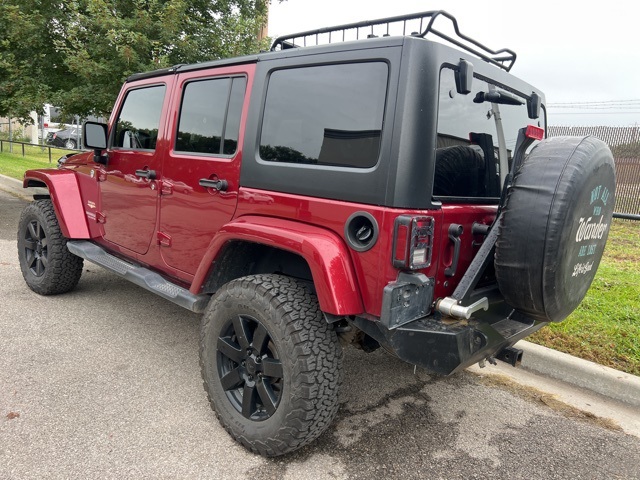 2012 Jeep Wrangler Unlimited Sahara 6