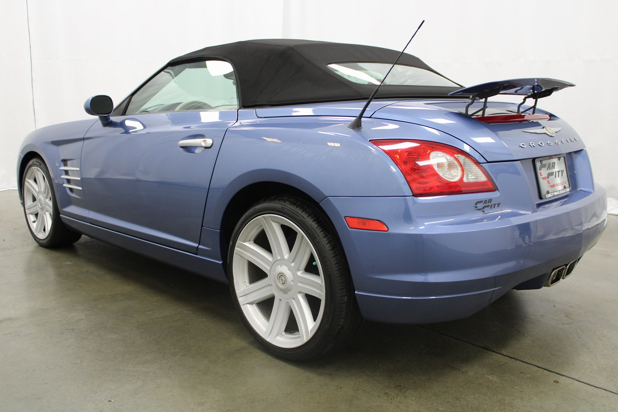 2006 Chrysler Crossfire Limited 7