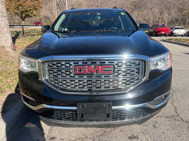 2019 GMC Acadia Denali 2