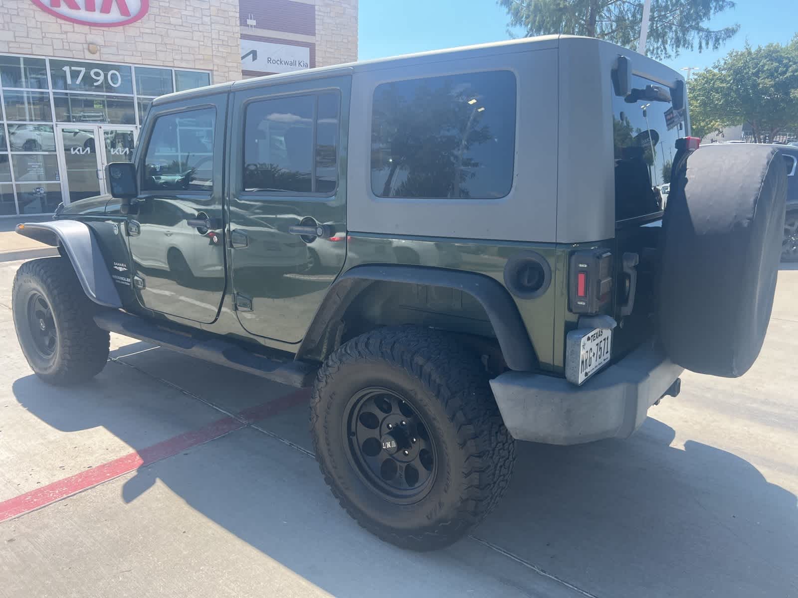 2007 Jeep Wrangler Unlimited Sahara 4