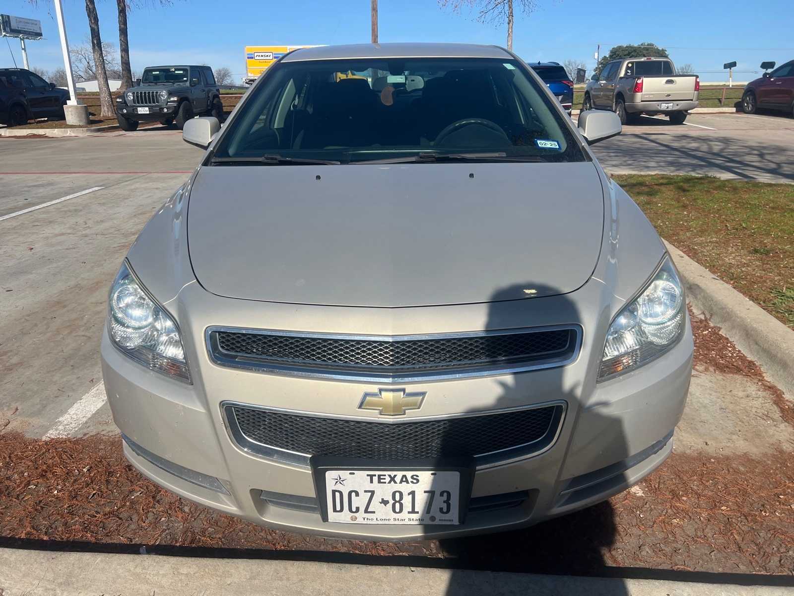 2011 Chevrolet Malibu LT w/1LT 2