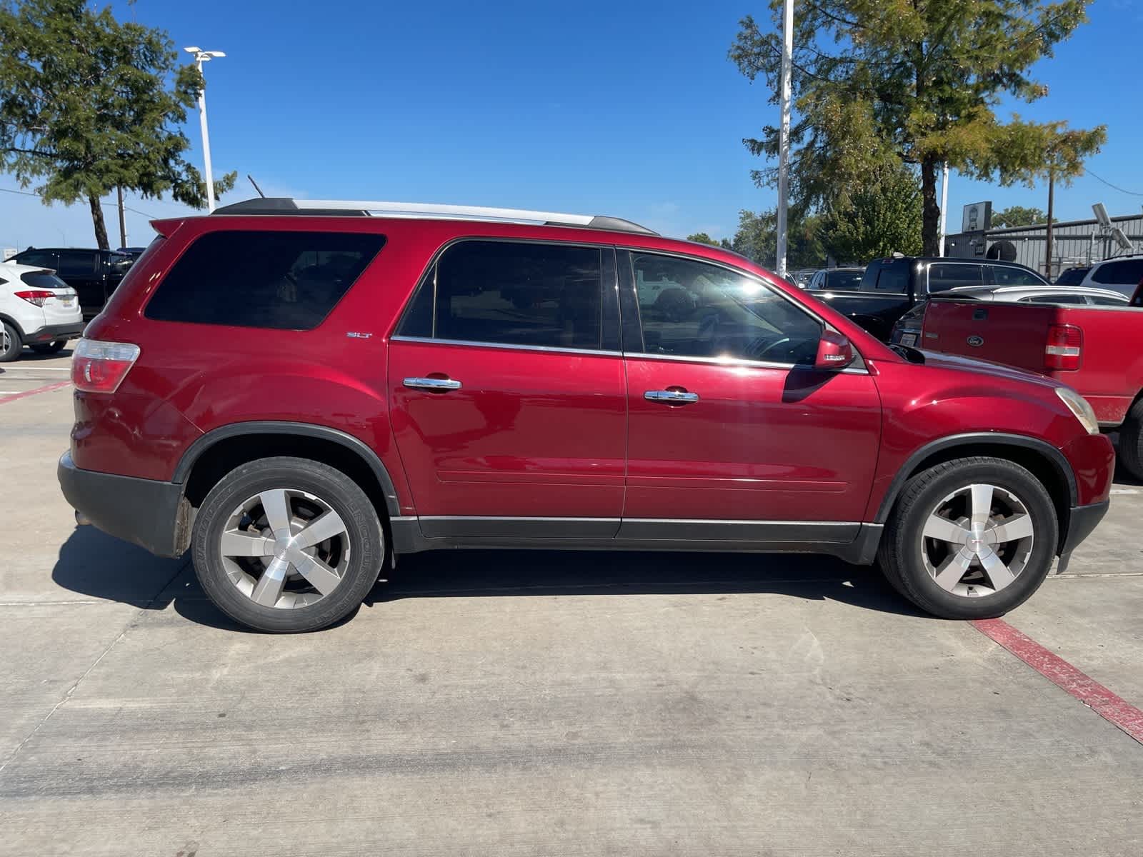 2011 GMC Acadia SLT1 3