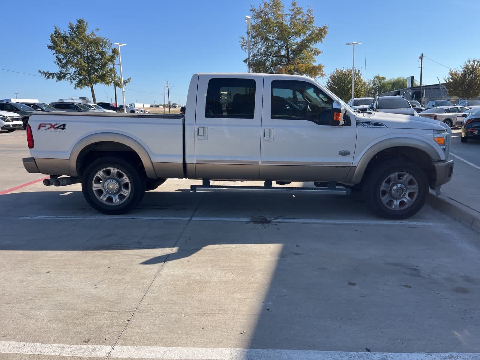 2013 Ford Super Duty F-250 SRW King Ranch 4WD Crew Cab 156 4