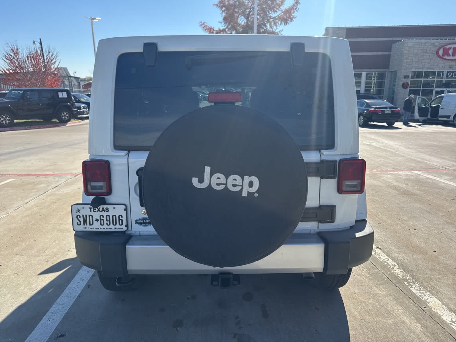 2013 Jeep Wrangler Unlimited Sahara 5