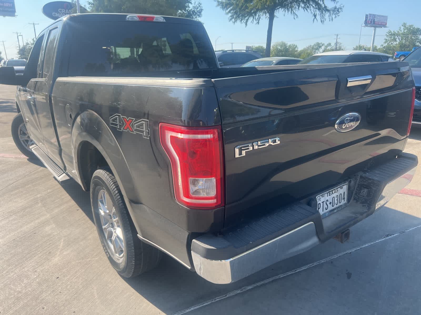 2015 Ford F-150 XLT 4WD SuperCab 145 6