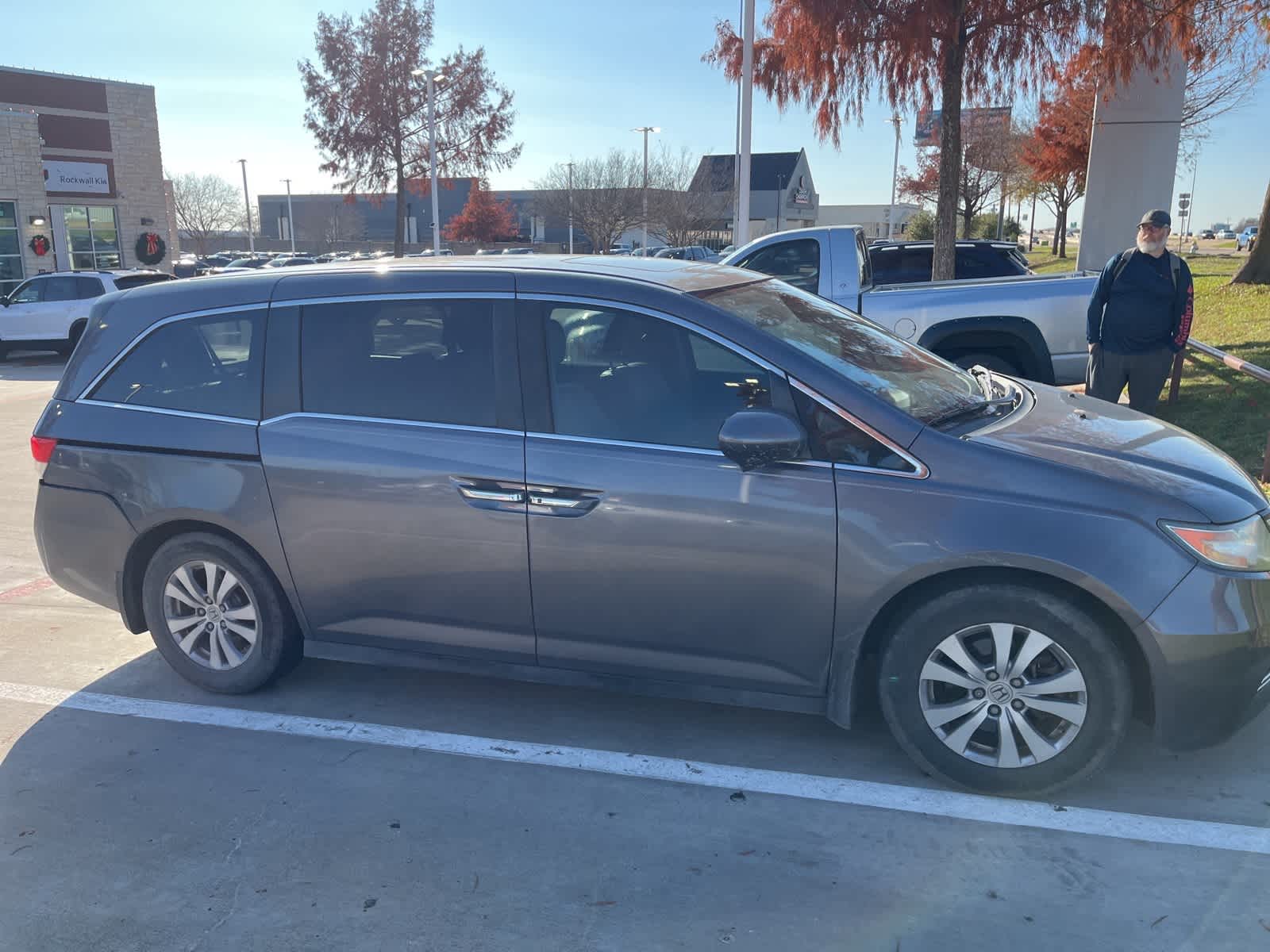 2016 Honda Odyssey EX-L 4