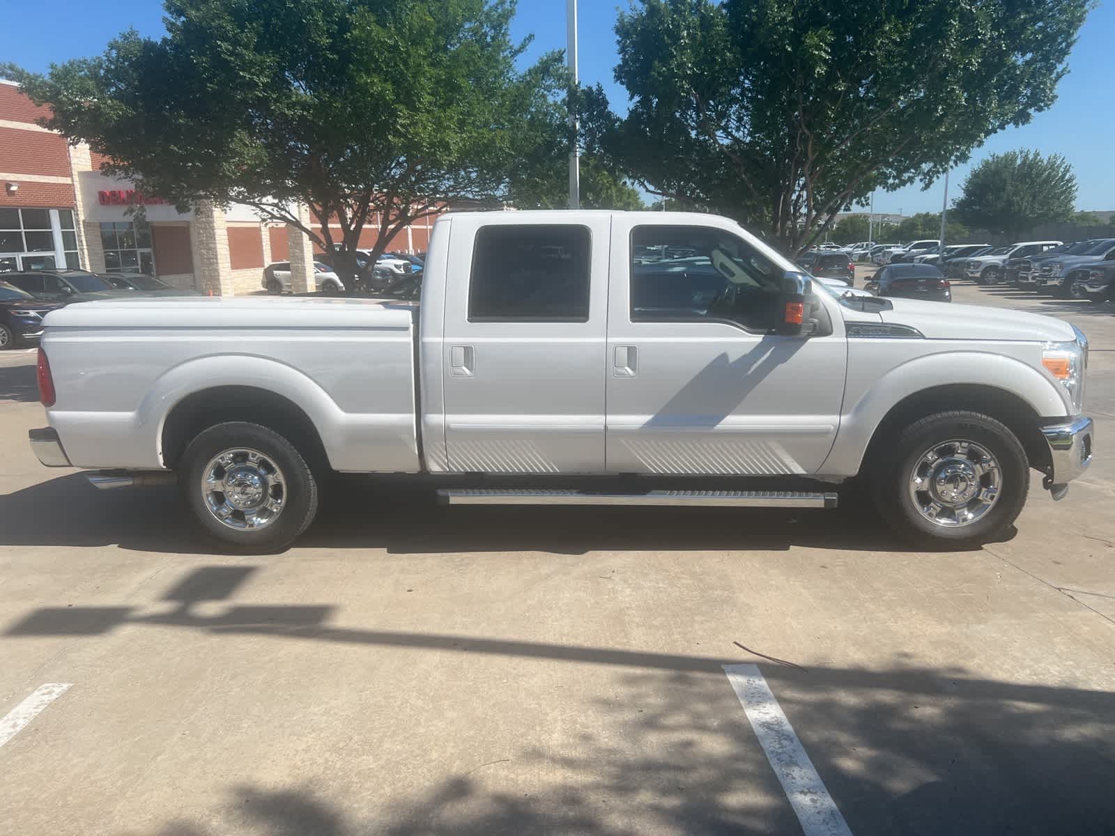 2016 Ford Super Duty F-250 SRW Lariat 2WD Crew Cab 156 4