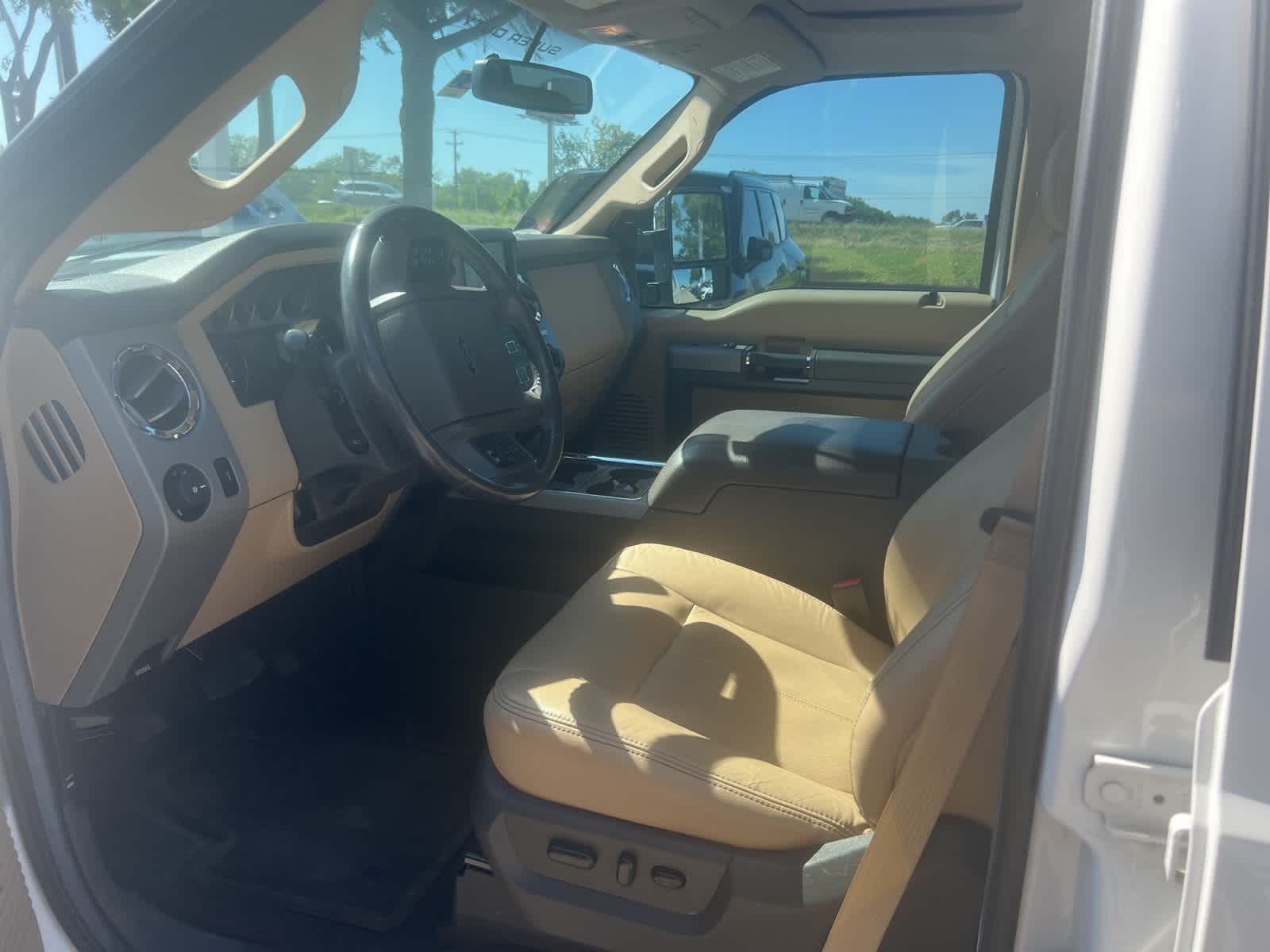 2016 Ford Super Duty F-250 SRW Lariat 2WD Crew Cab 156 8