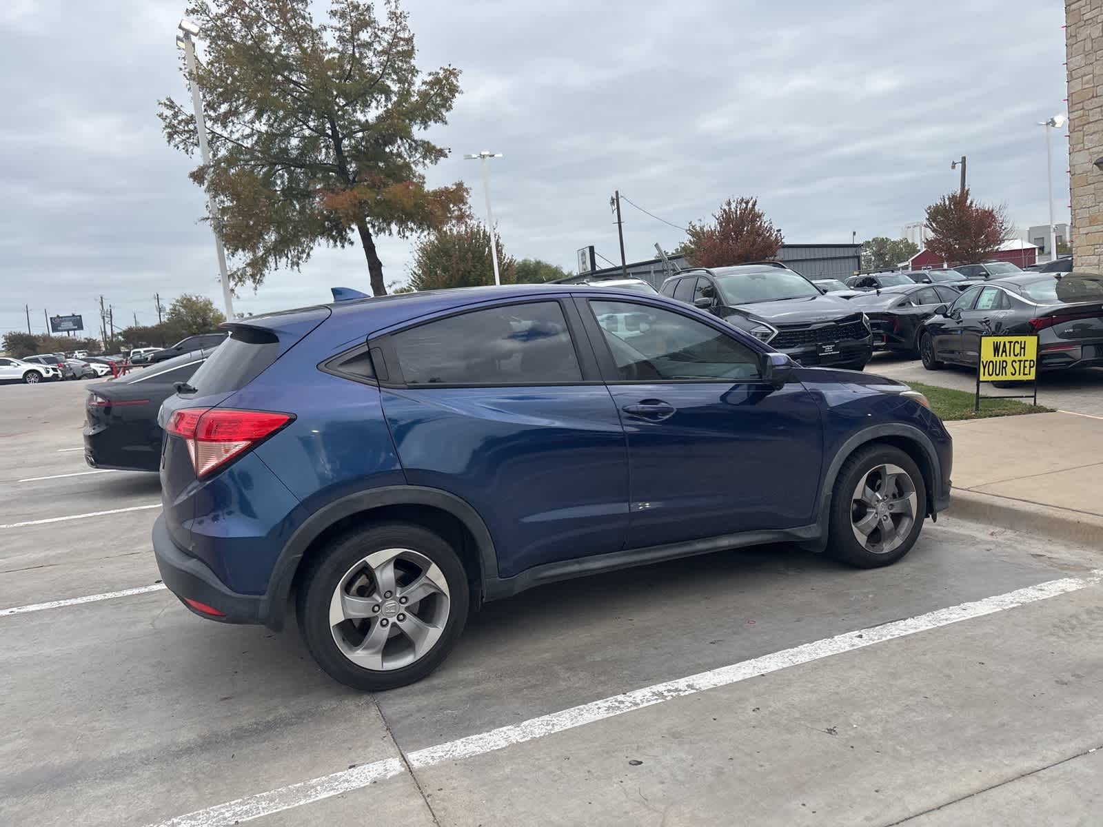 2016 Honda HR-V EX 4